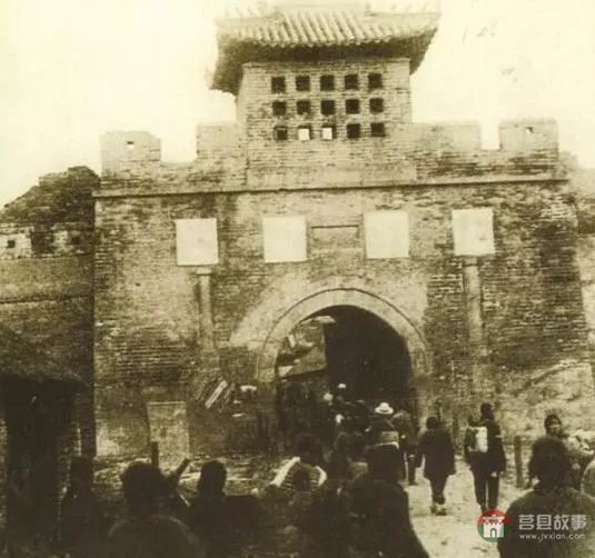 他為什么如此大張旗鼓？將萬余偽軍拉到八路軍隊(duì)伍！